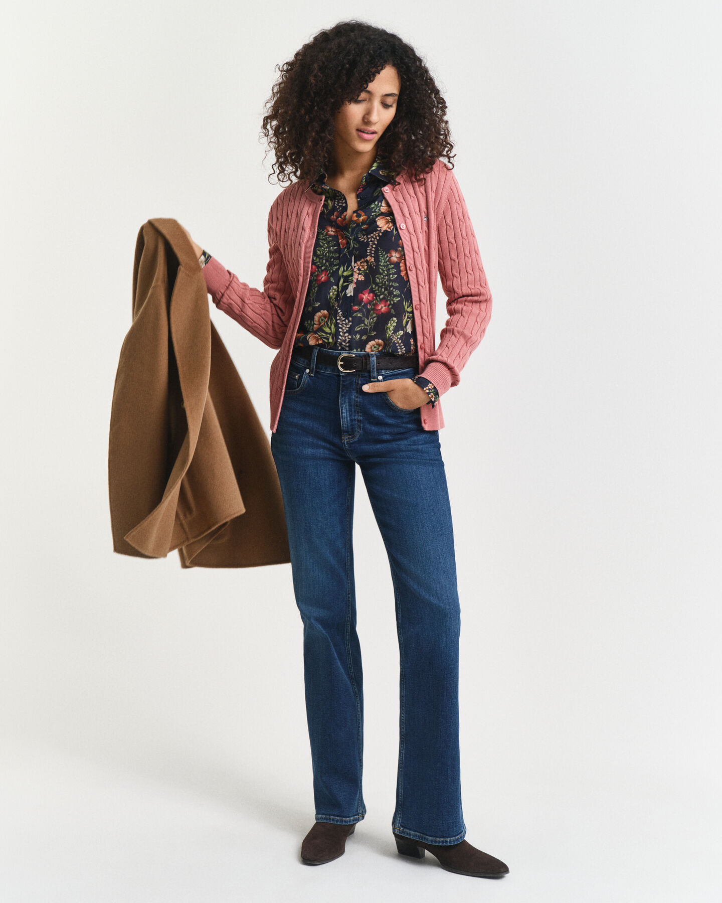 Kabelstickad kofta i bomullsstretch