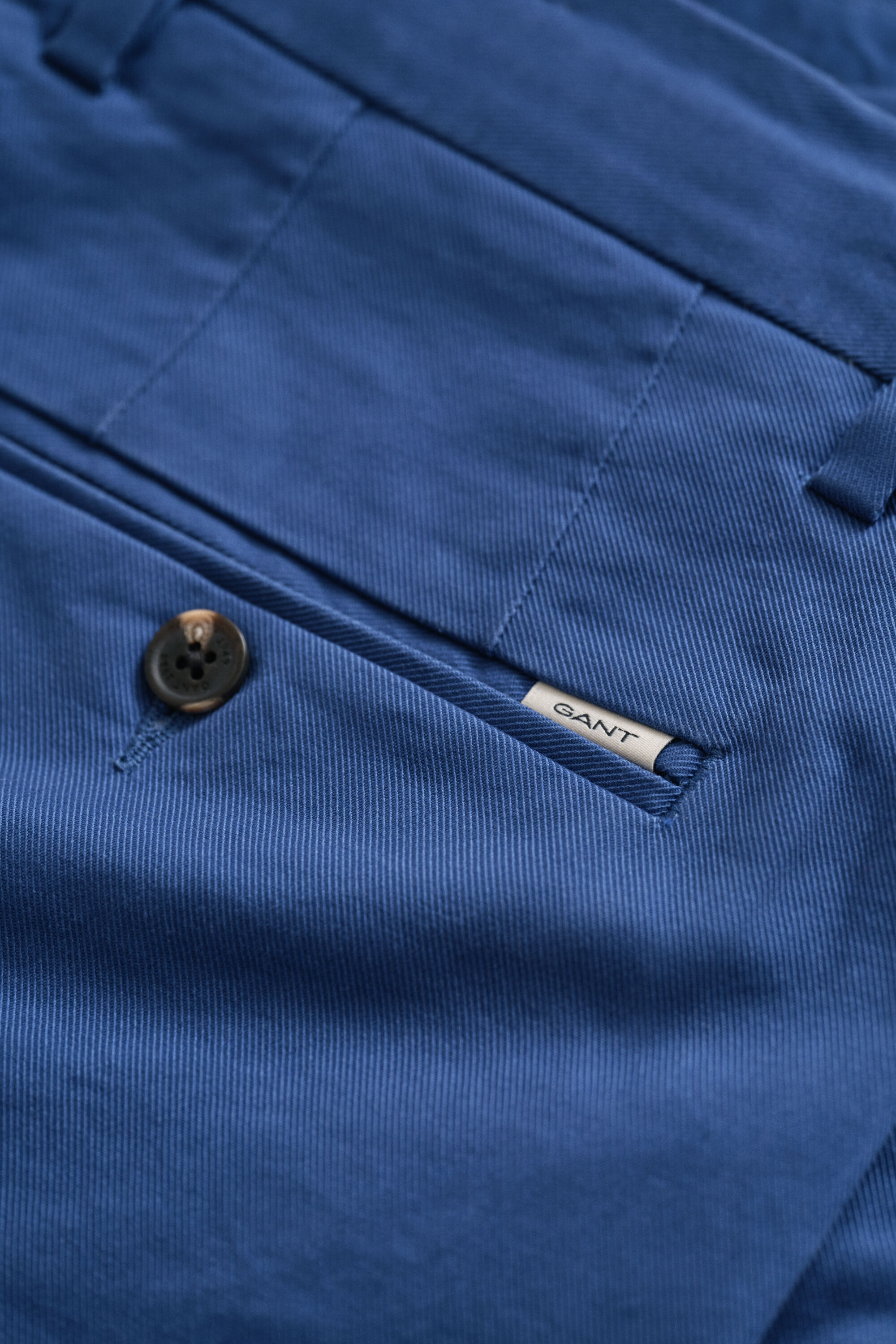 Eleganta chinos med regular fit