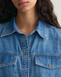 Kort&auml;rmad skjortkl&auml;nning i denim