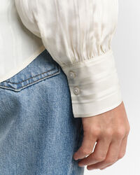 Regular fit randig sidenskjorta