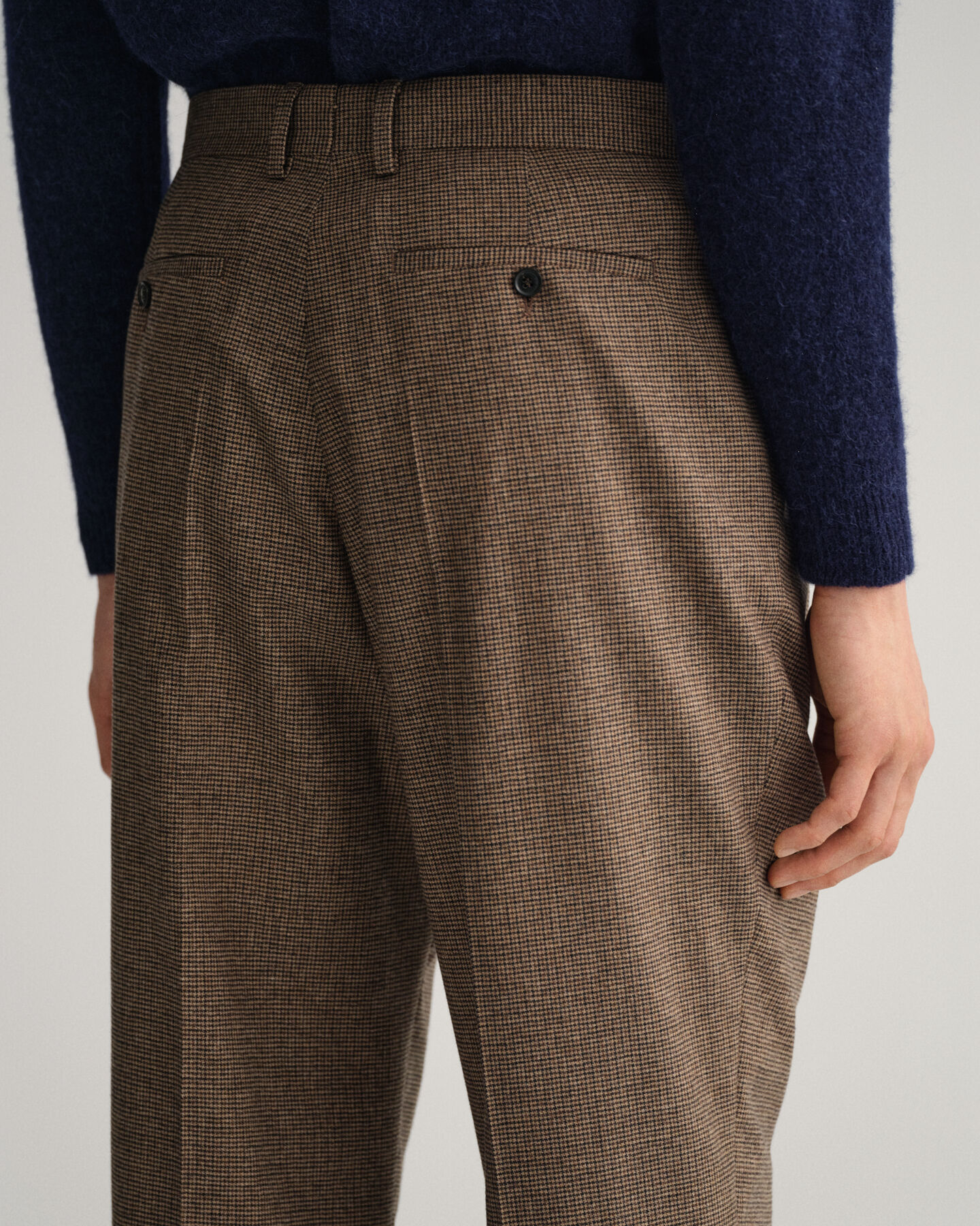 Hundtandsmönstrade kostymbyxor