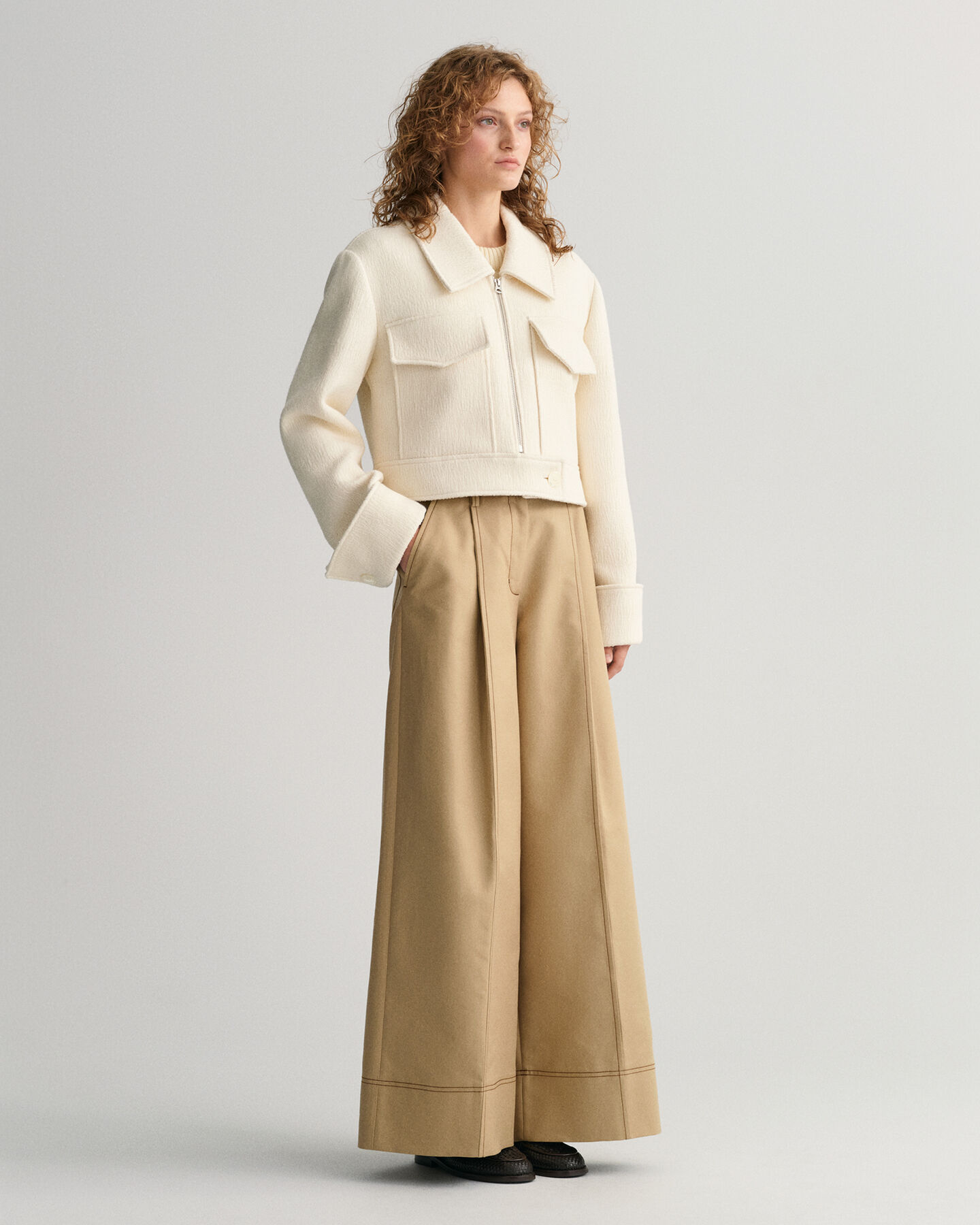 Cropped boucl&eacute;jacka