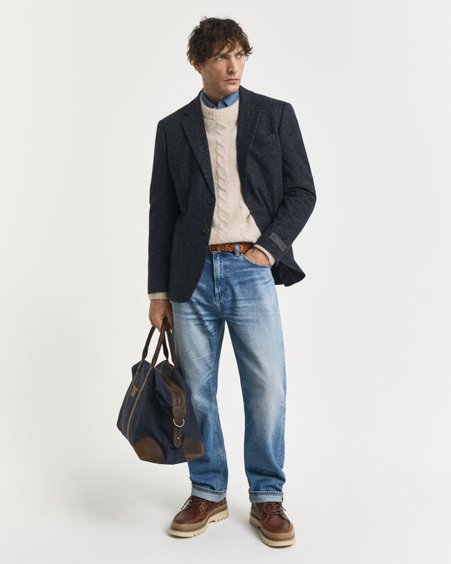 Slim fit kostymkavaj i donegalväv