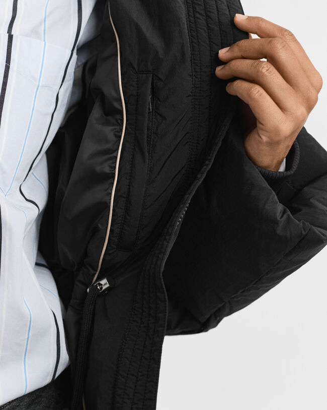 Mellanlång dunjacka