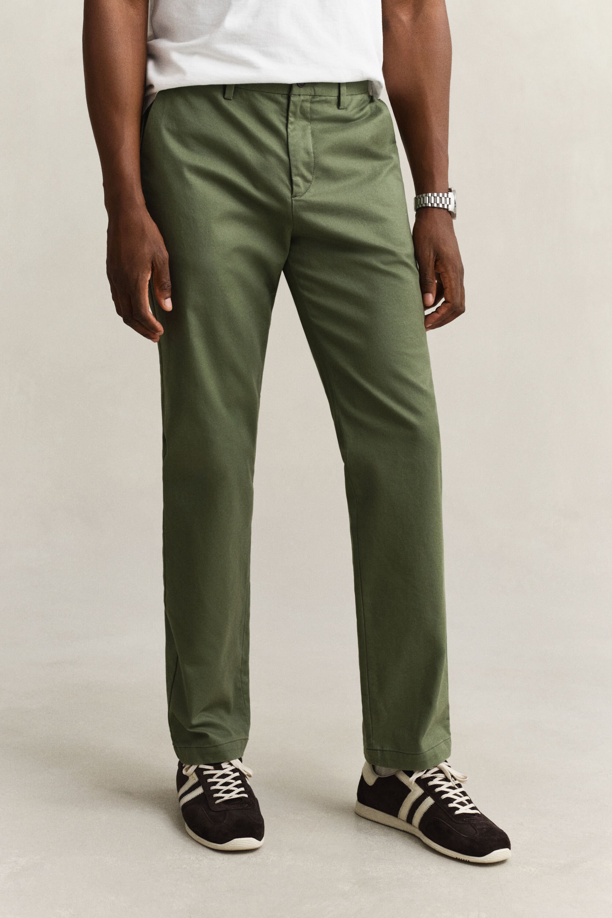Eleganta chinos med regular fit