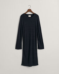 Stickad klänning med textur