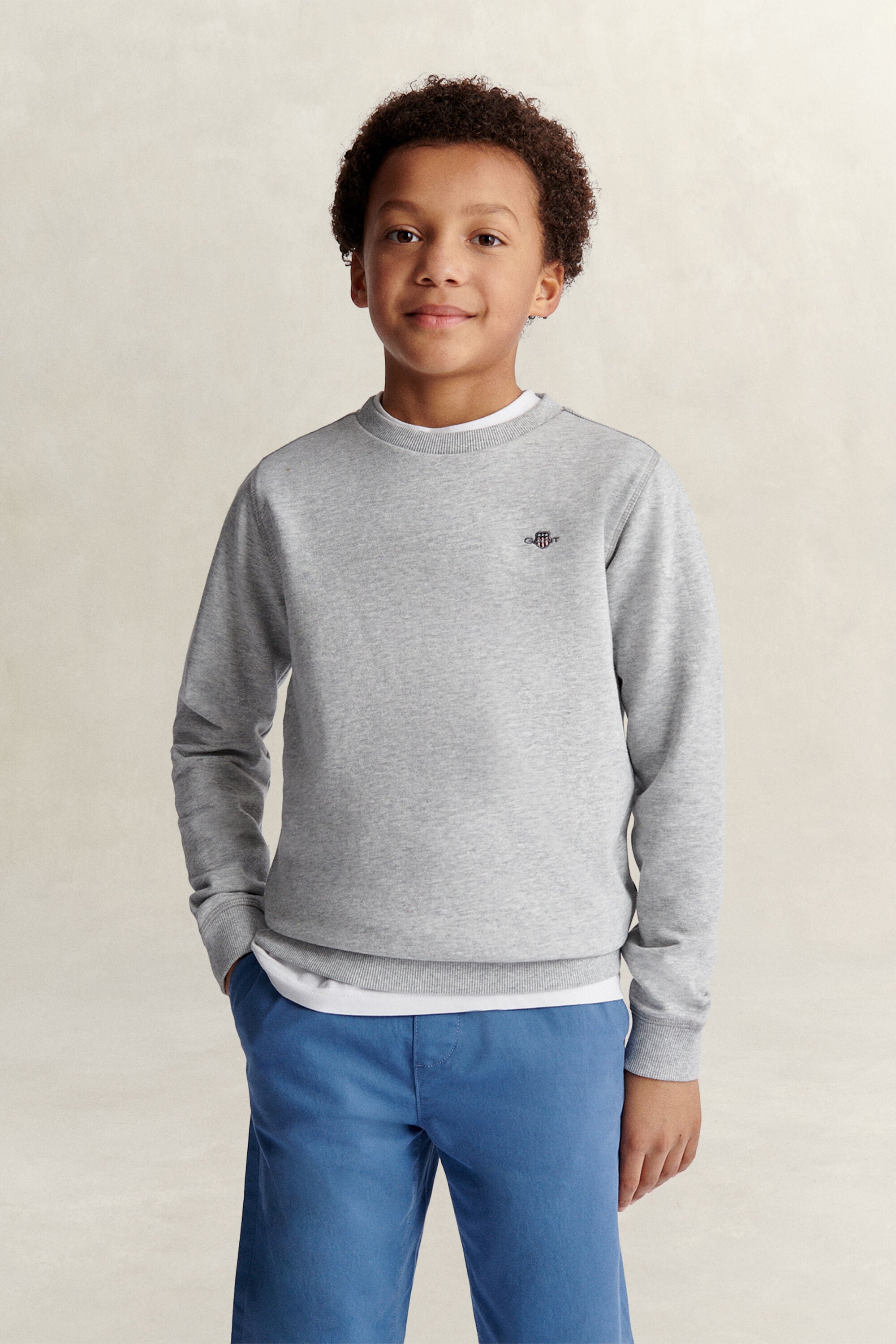 Teens sweatshirt med sköldemblem