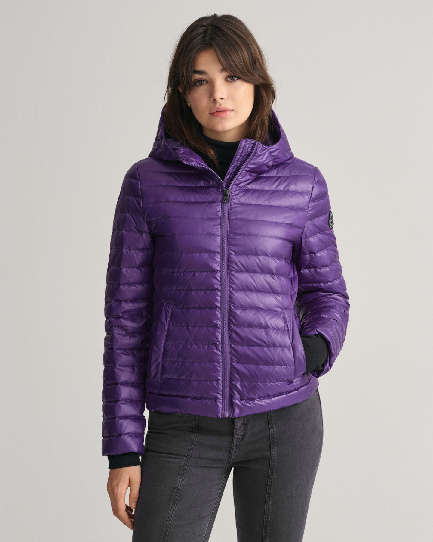 Teen Girls l&auml;tt vadderad dunjacka med glans