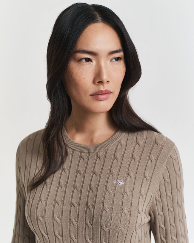 Kabelstickad klänning med rund halsringning i bomullsstretch