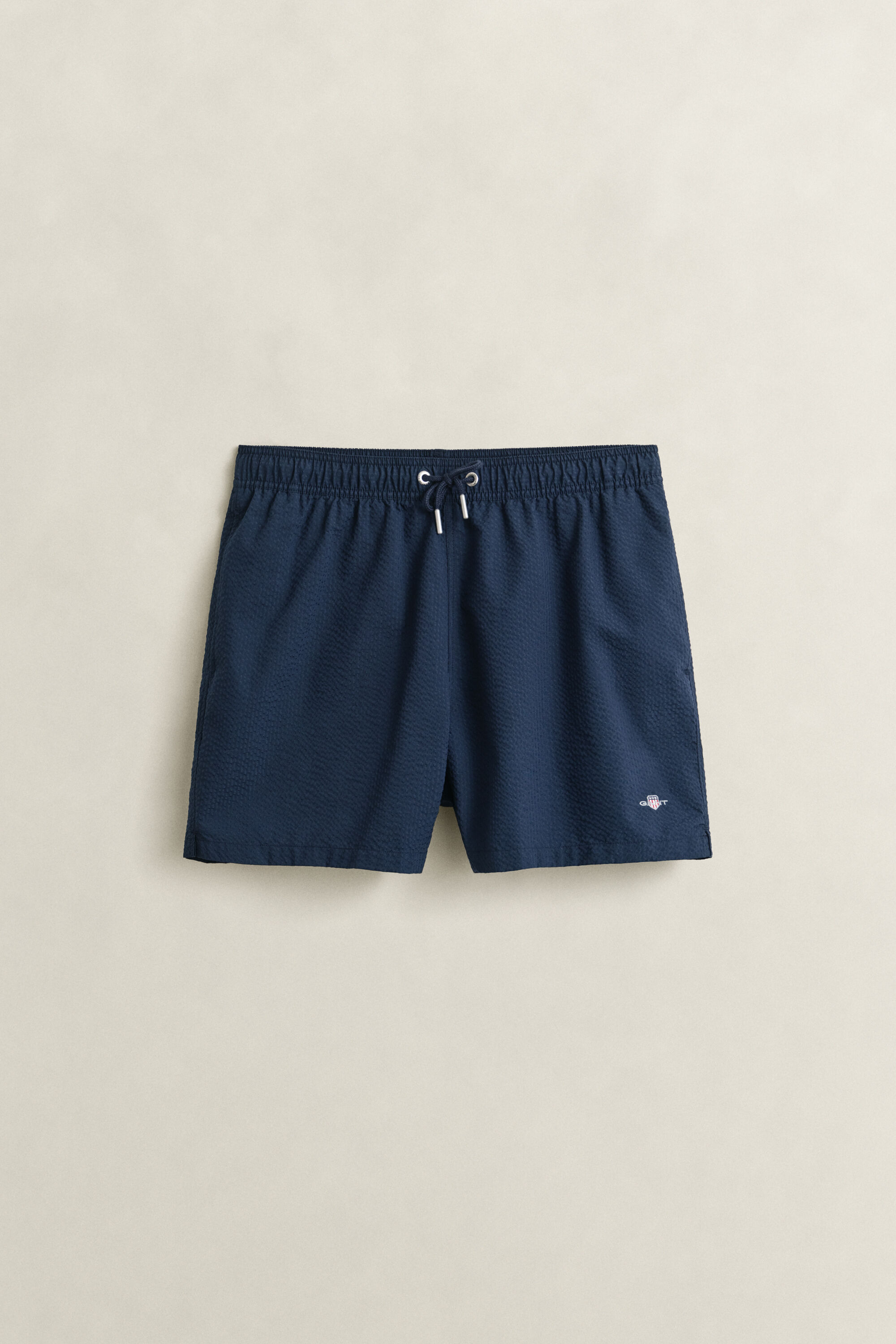 Badshorts i bäckebölja