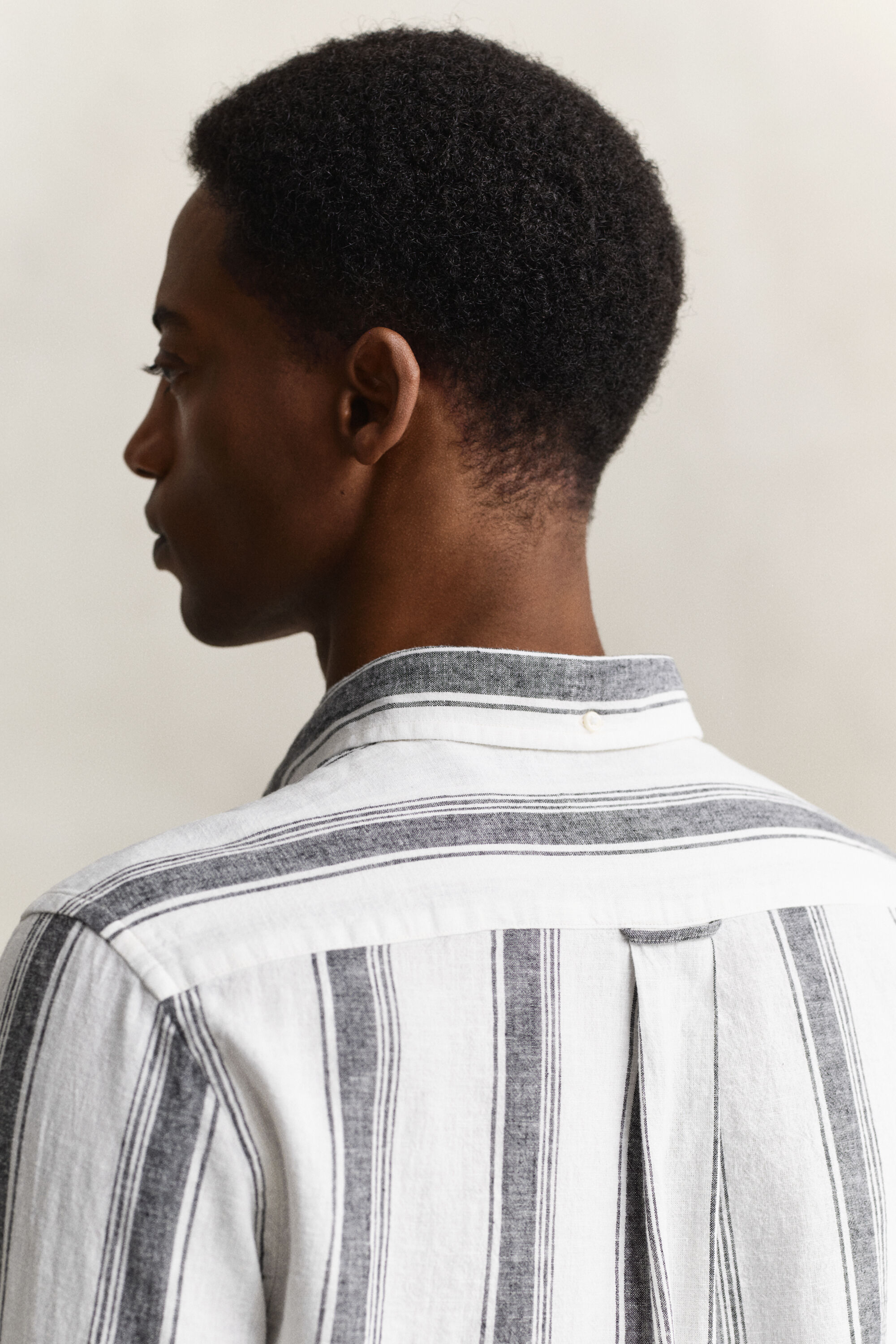 Randig skjorta i linneblandning