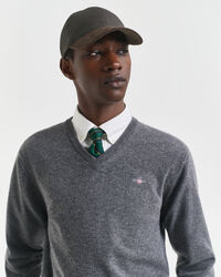 V-ringad tröja i superfin lammull