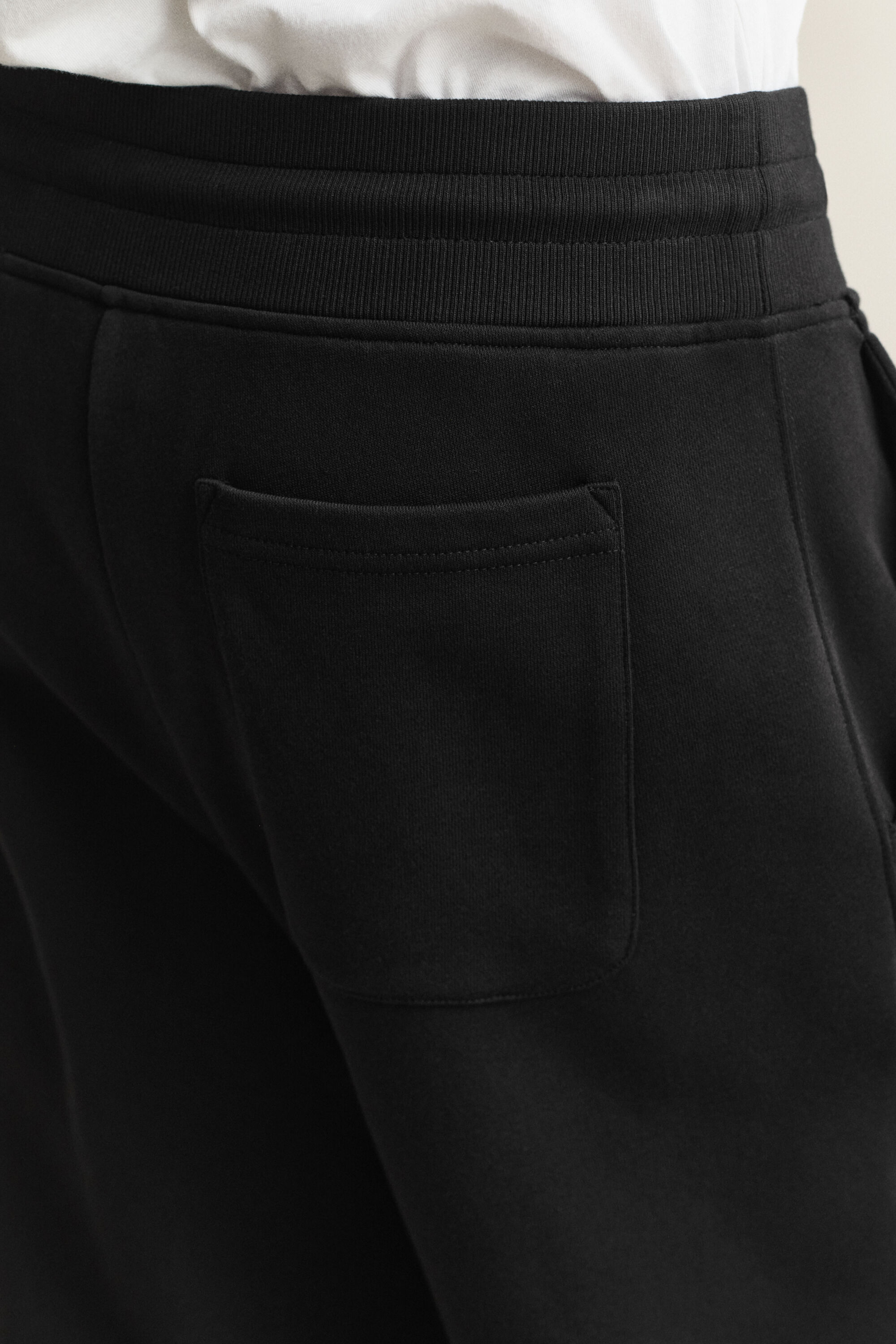 Shield sweatpants
