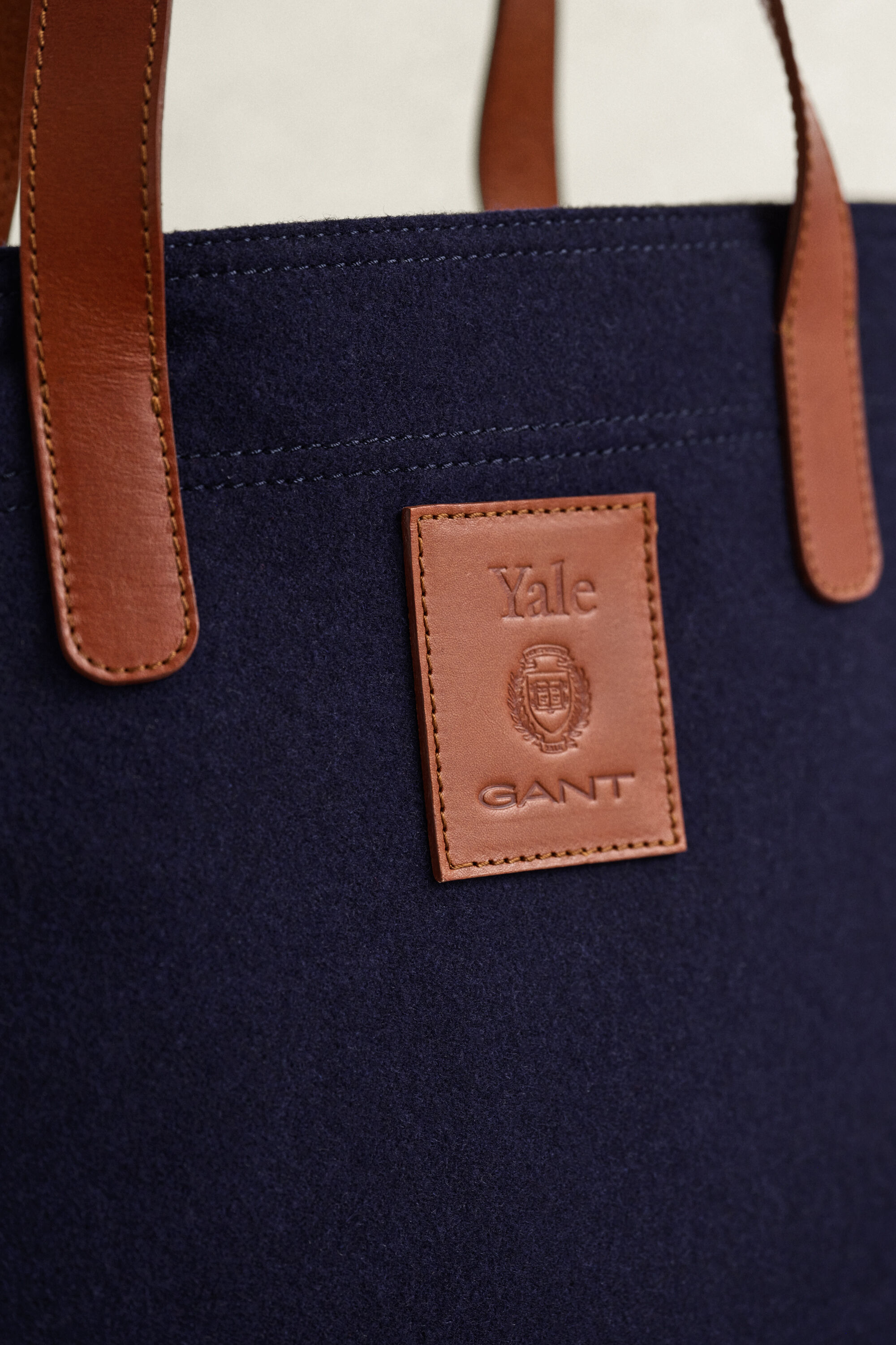Gant x Yale Melton toteväska