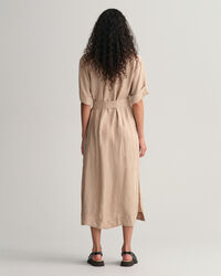 Kort&auml;rmad skjortkl&auml;nning med fickor med lock