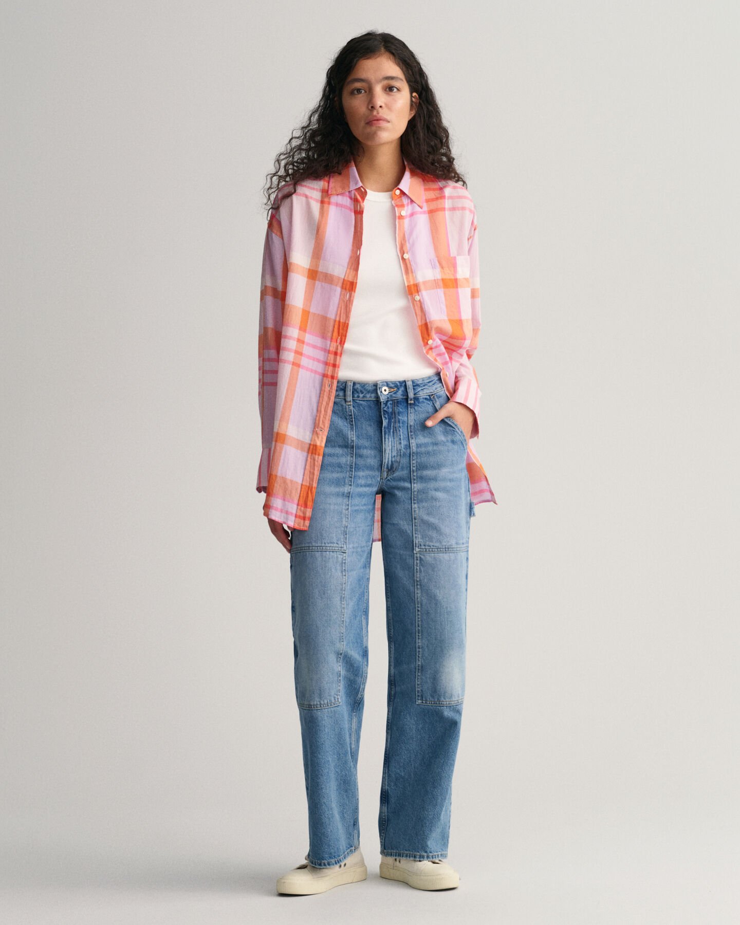 Oversized Madrasrutig skjorta