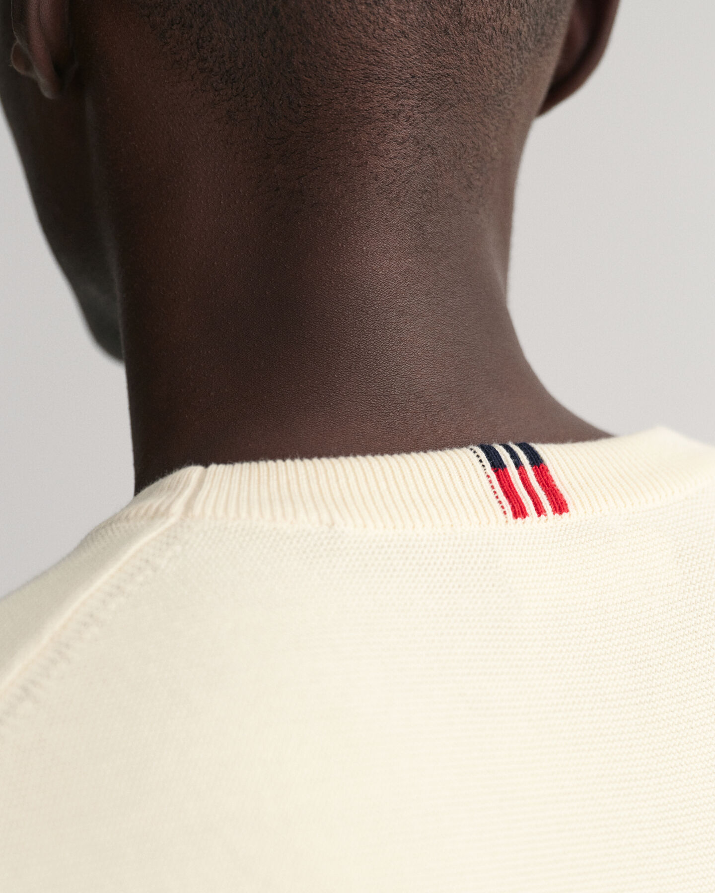 Tunnstickad crew neck tr&ouml;ja