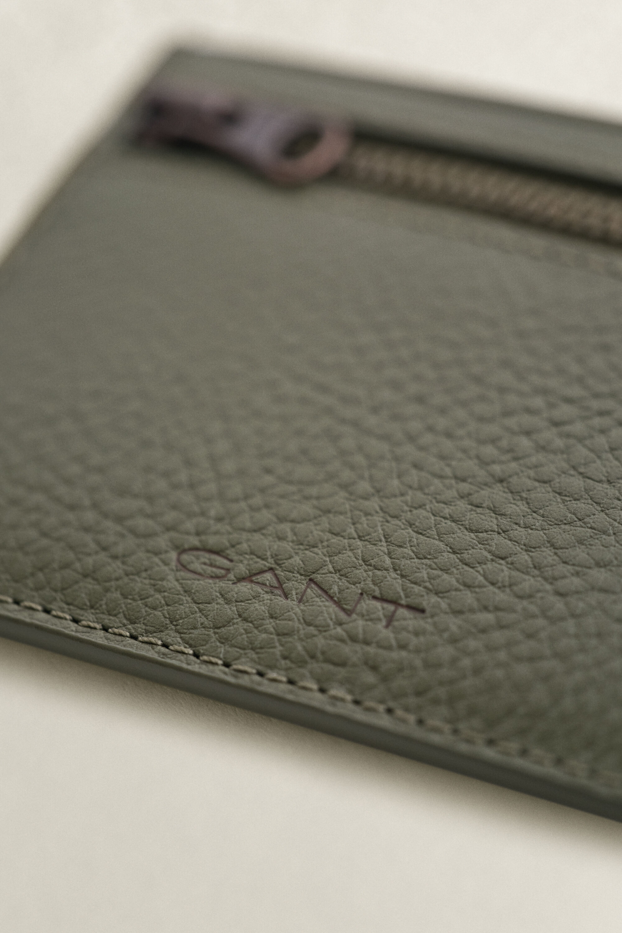 Korthållare i läder