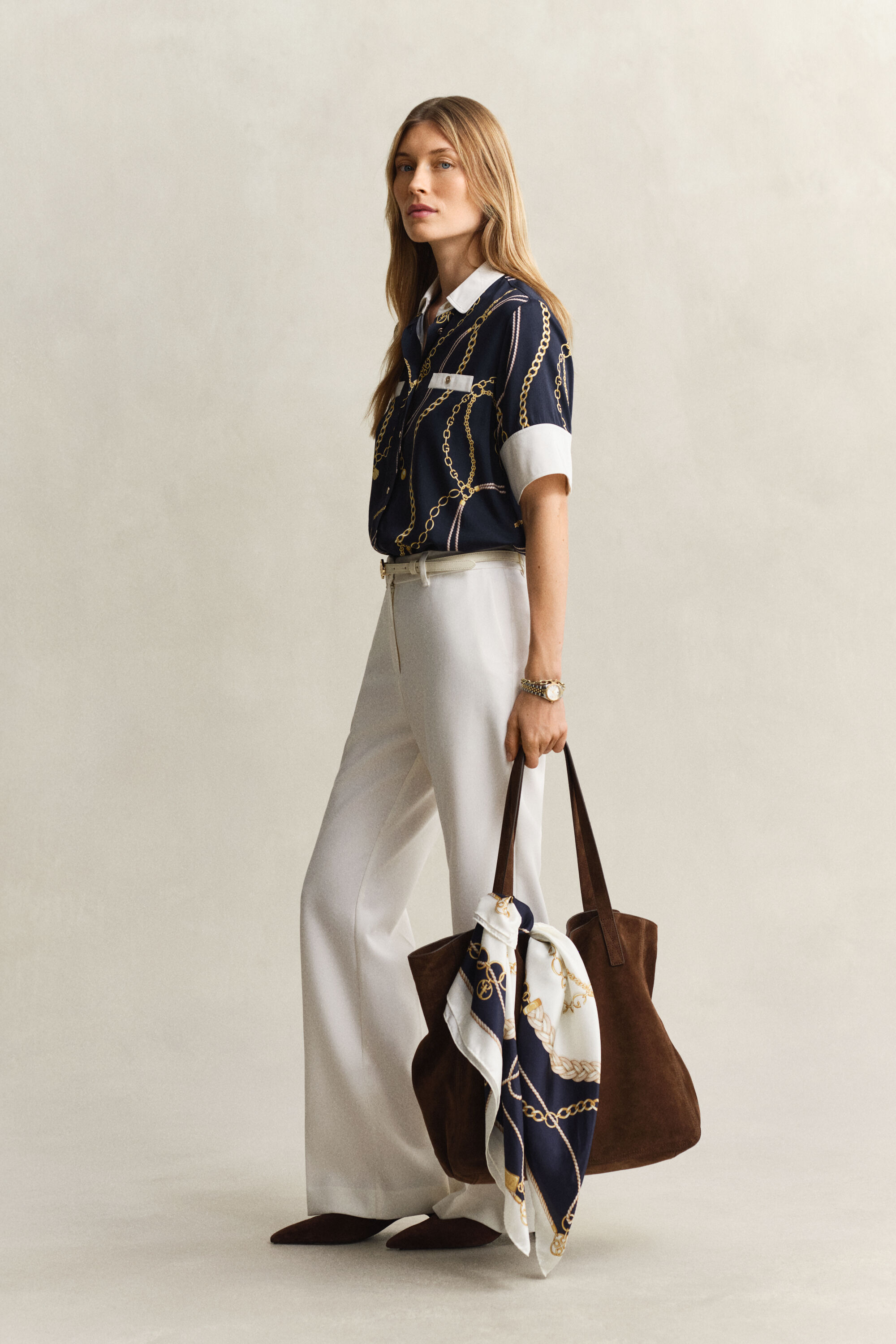 Kontrastfärgad blus