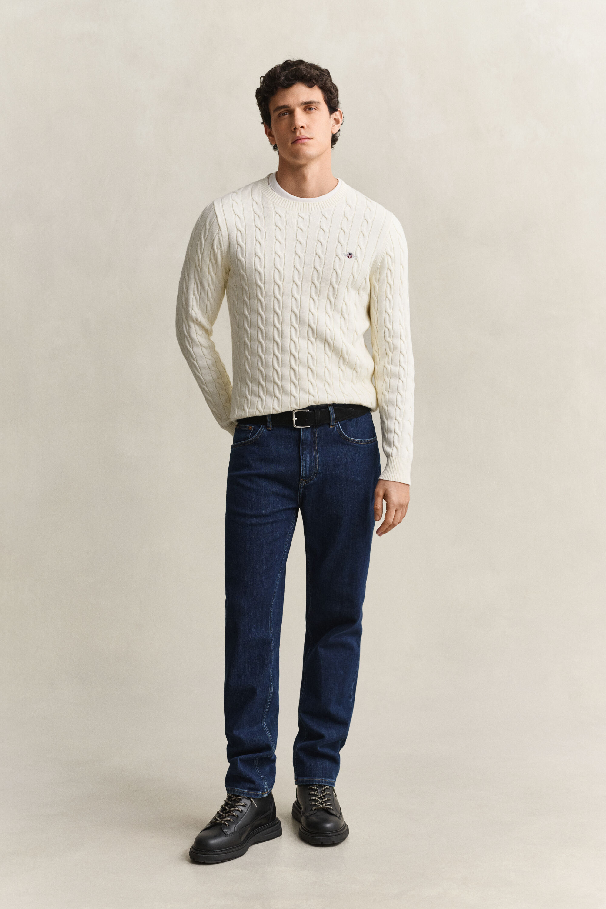 Regular fit jeans i stilren tvätt
