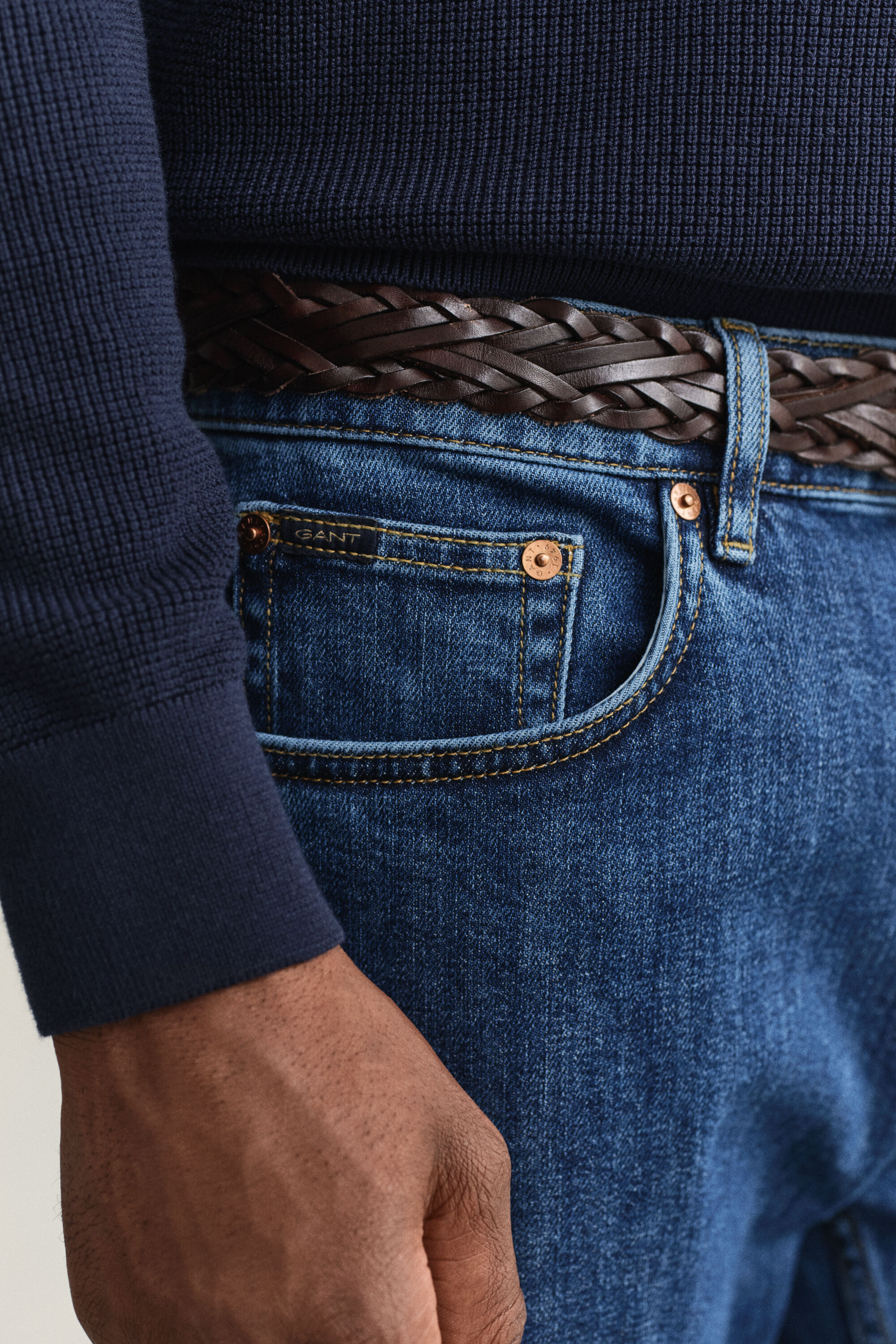 Regular fit jeans i stilren tvätt