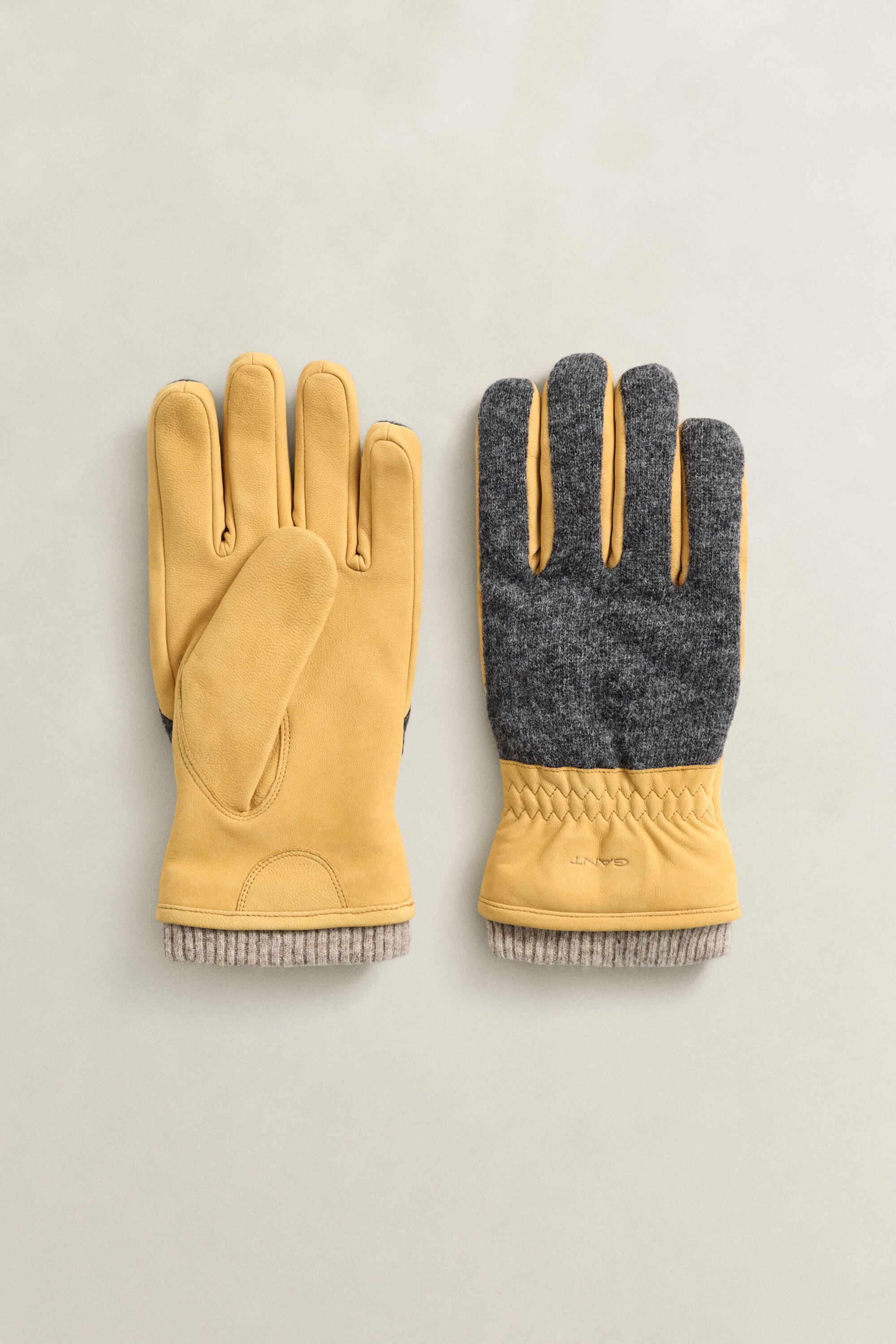 Handskar i nubuck