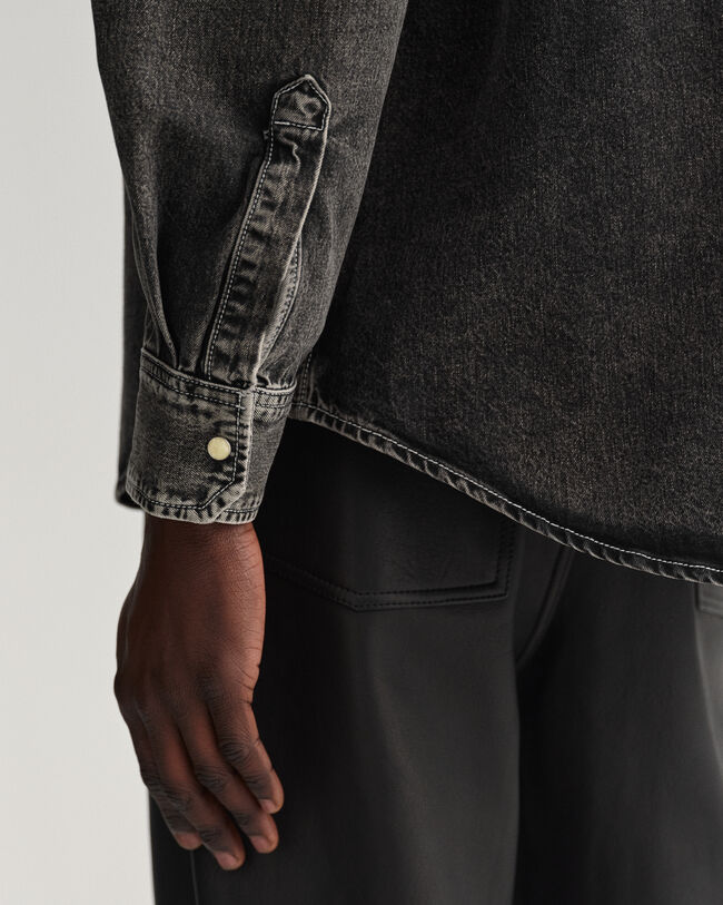 Oversized grovtv&auml;ttad denimskjorta