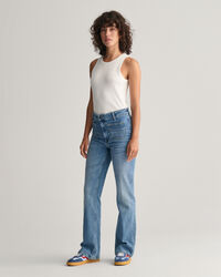 Slim fit jeans med utst&auml;llda ben