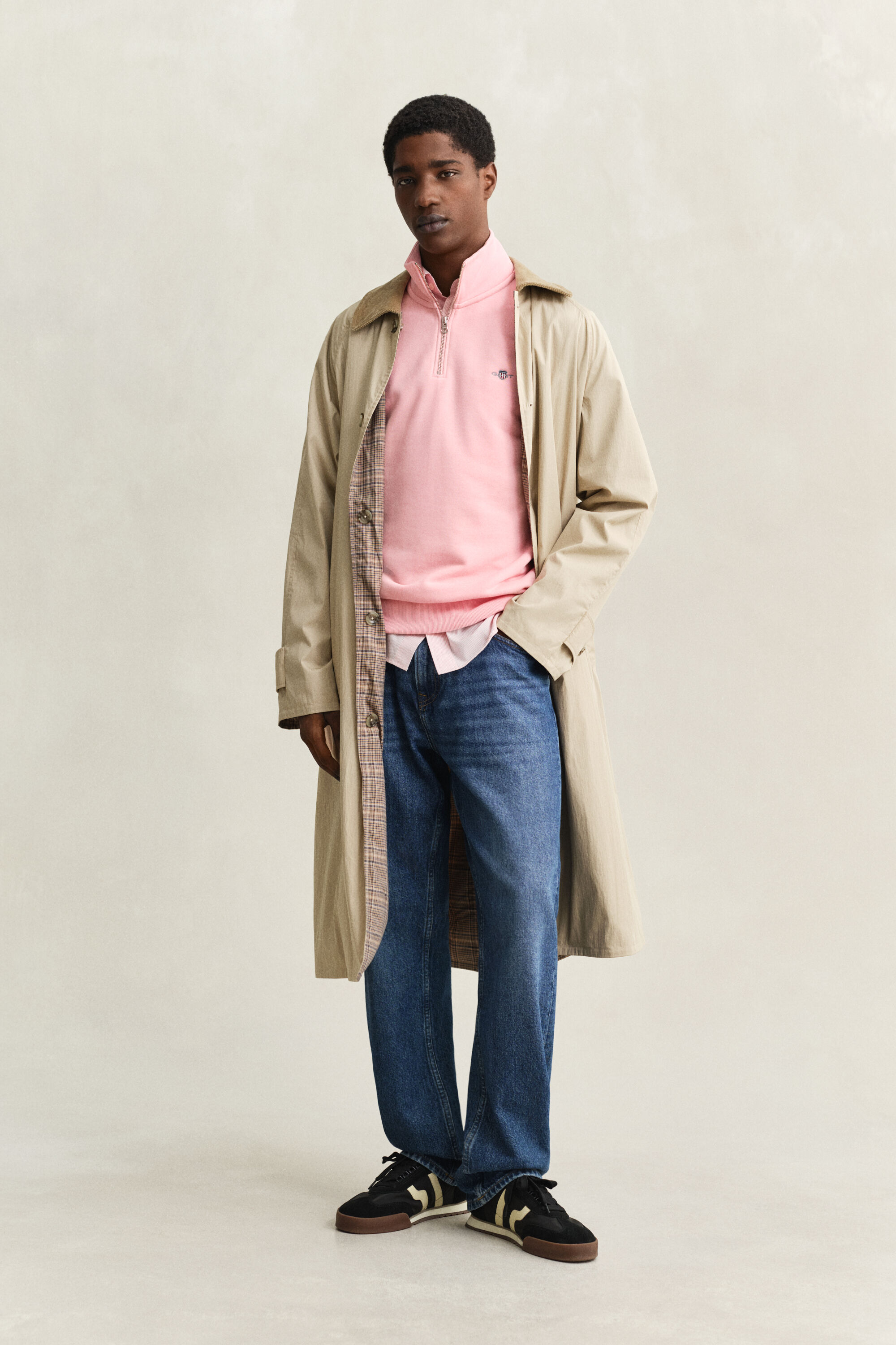 Shield sweatshirt med dragkedja vid halsöppningen