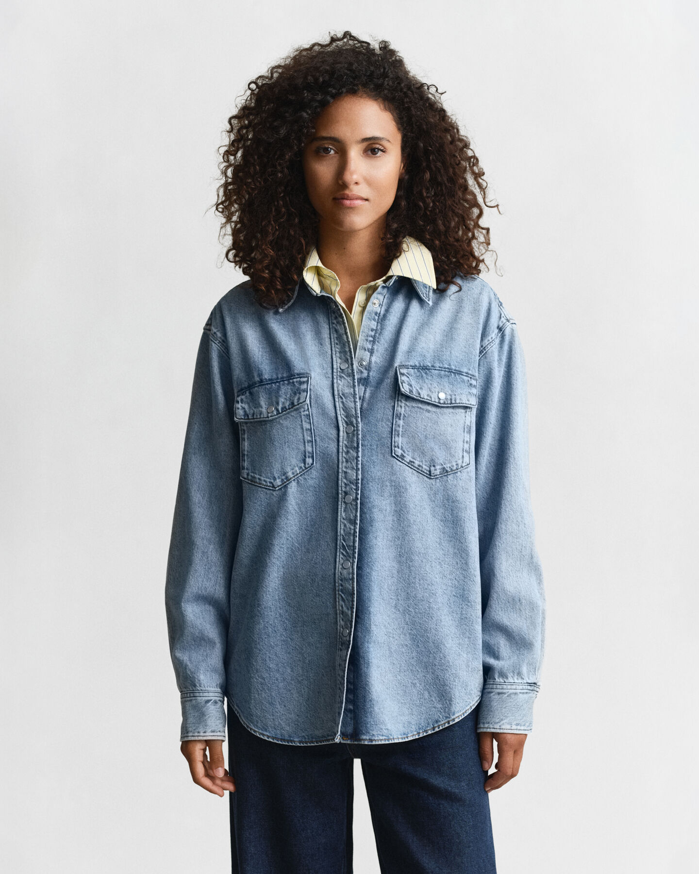 Relaxed fit denimskjorta