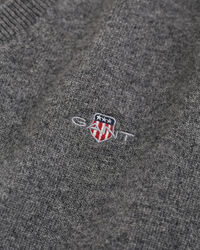 V-ringad tröja i superfin lammull