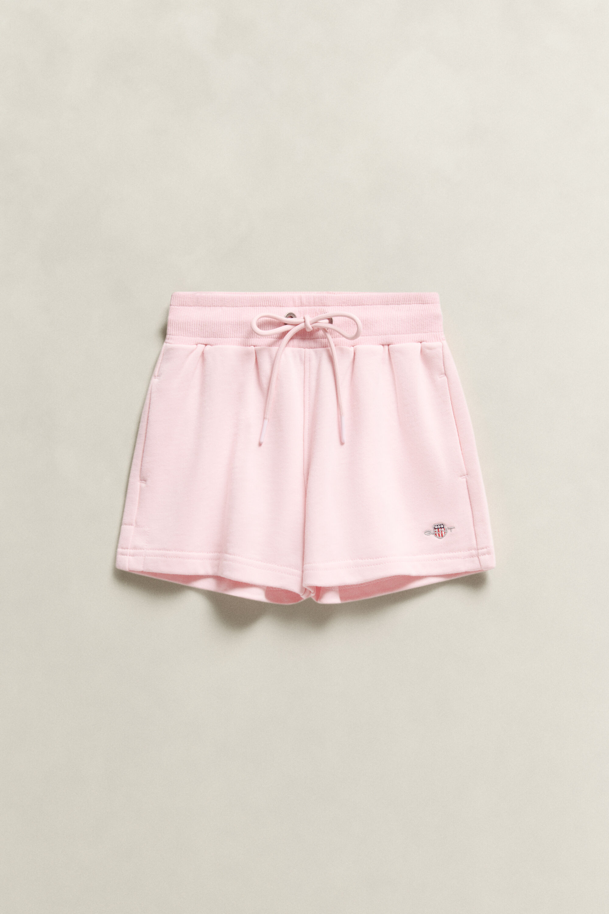 Girls sweatshorts med sköldemblem