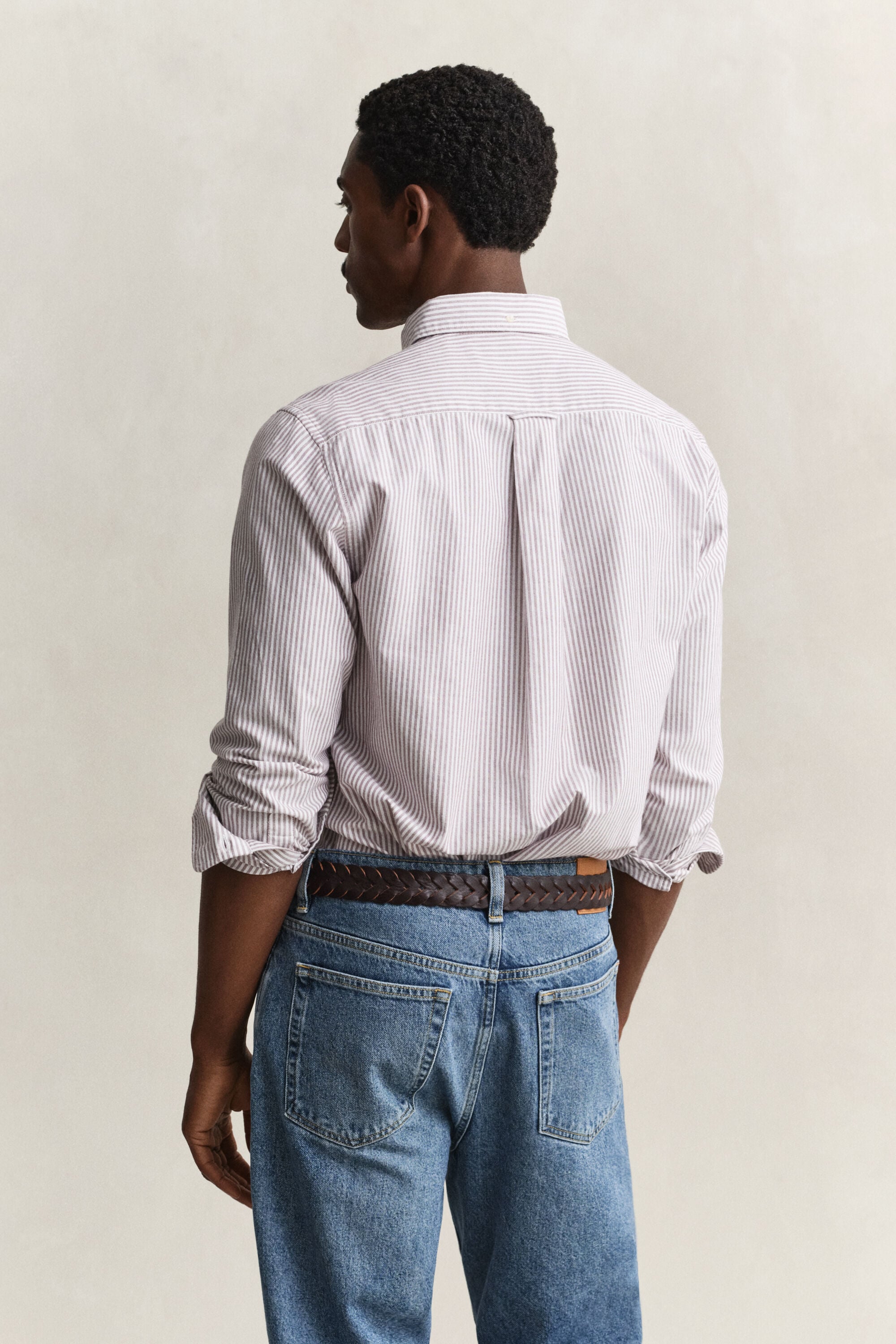 Klassisk randig oxfordskjorta med regular fit