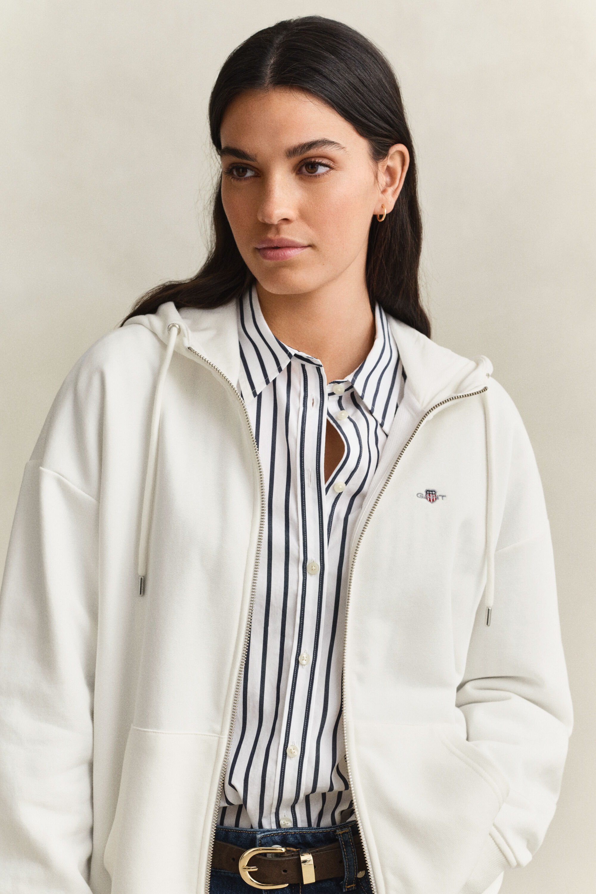 Shield hoodie med dragkedja
