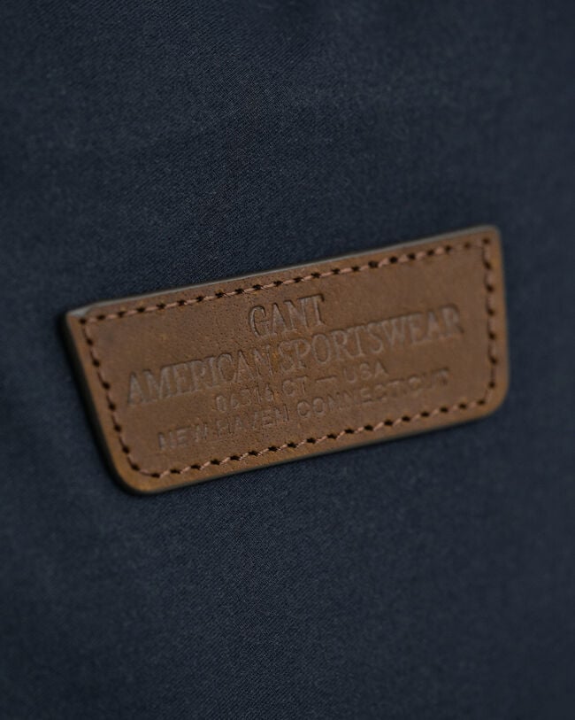 Toteväska i vaxad bomull