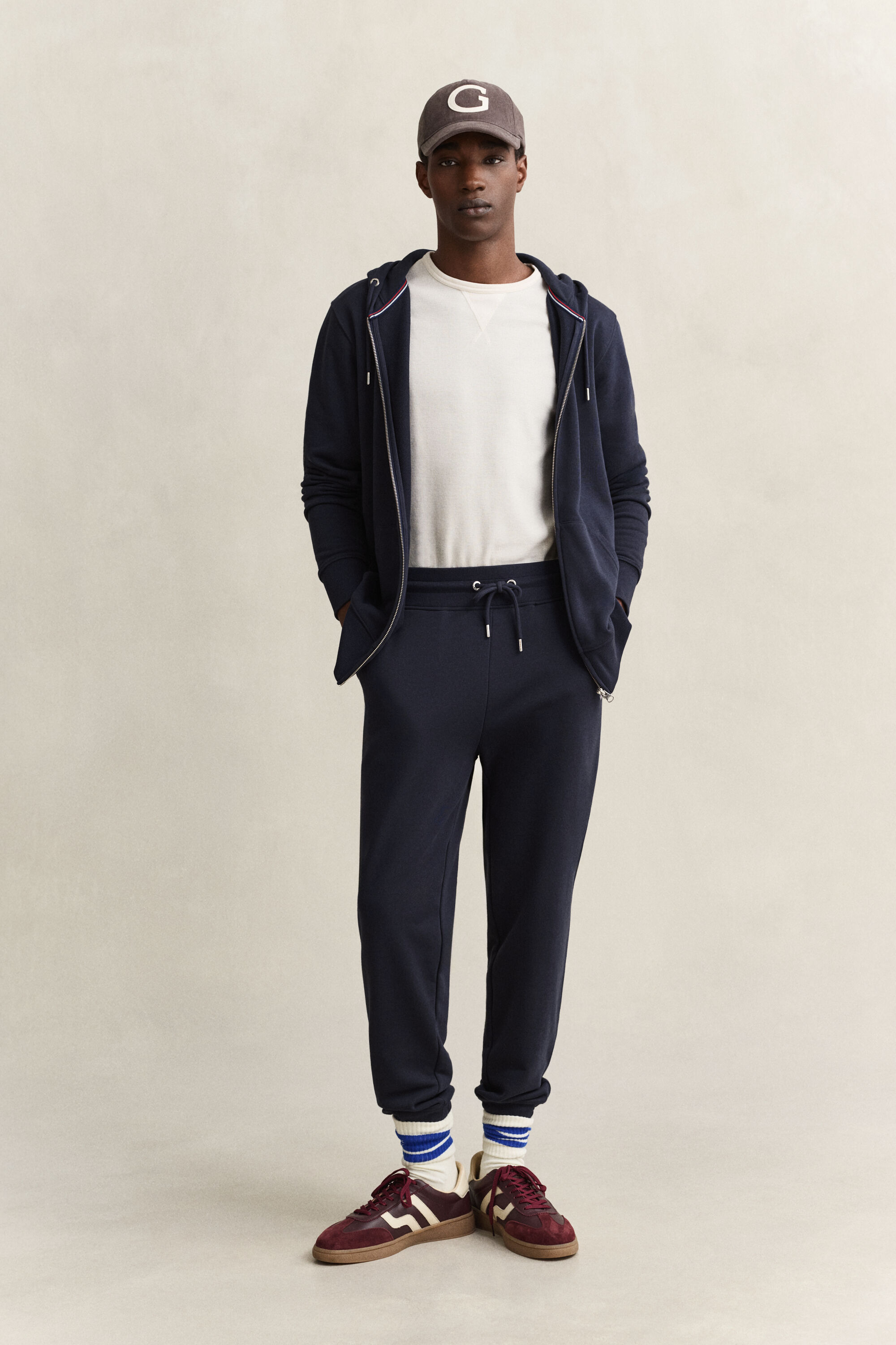 Shield sweatpants