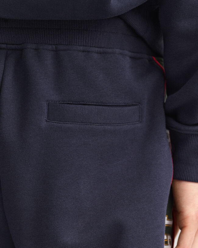 Kontrastf&auml;rgad sweatpants