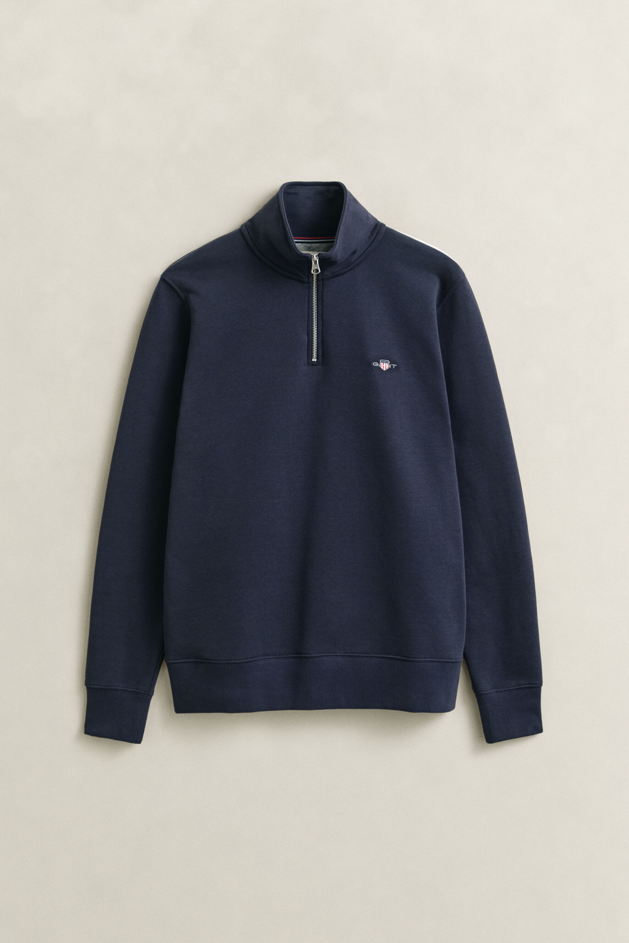 Shield sweatshirt med dragkedja vid halsöppningen