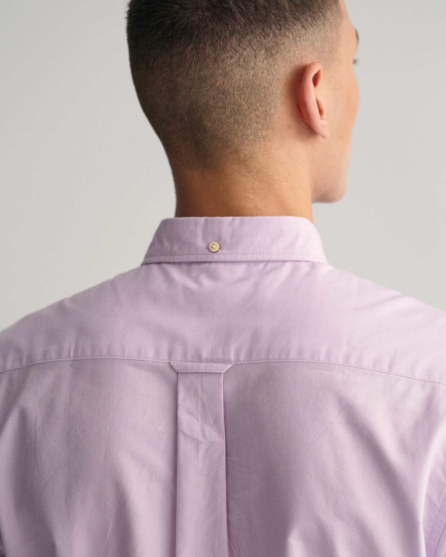 Regular fit kort&auml;rmad oxfordskjorta