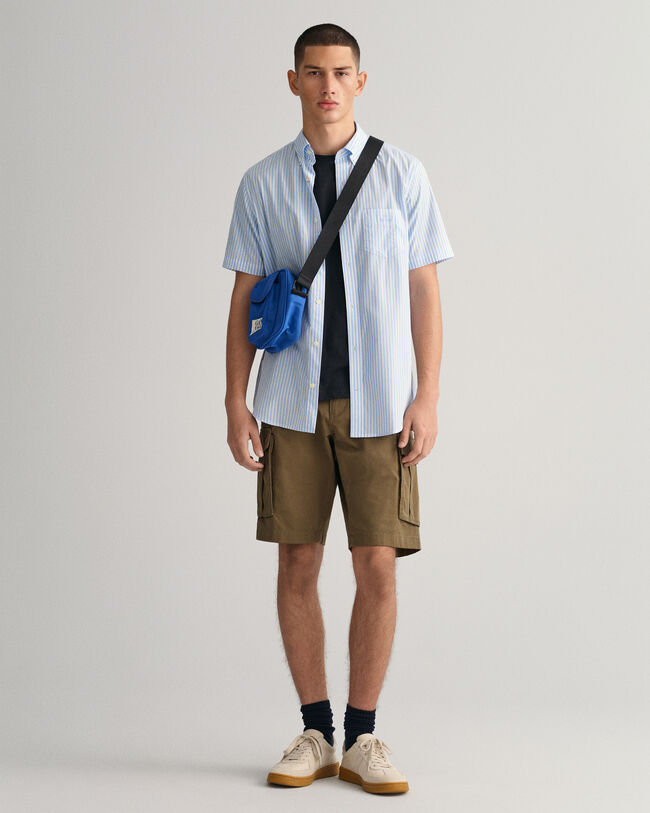 Regular fit randig kortärmad poplinskjorta