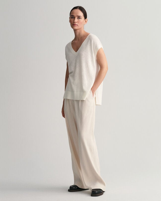 V-ringad slipover i linneblandning