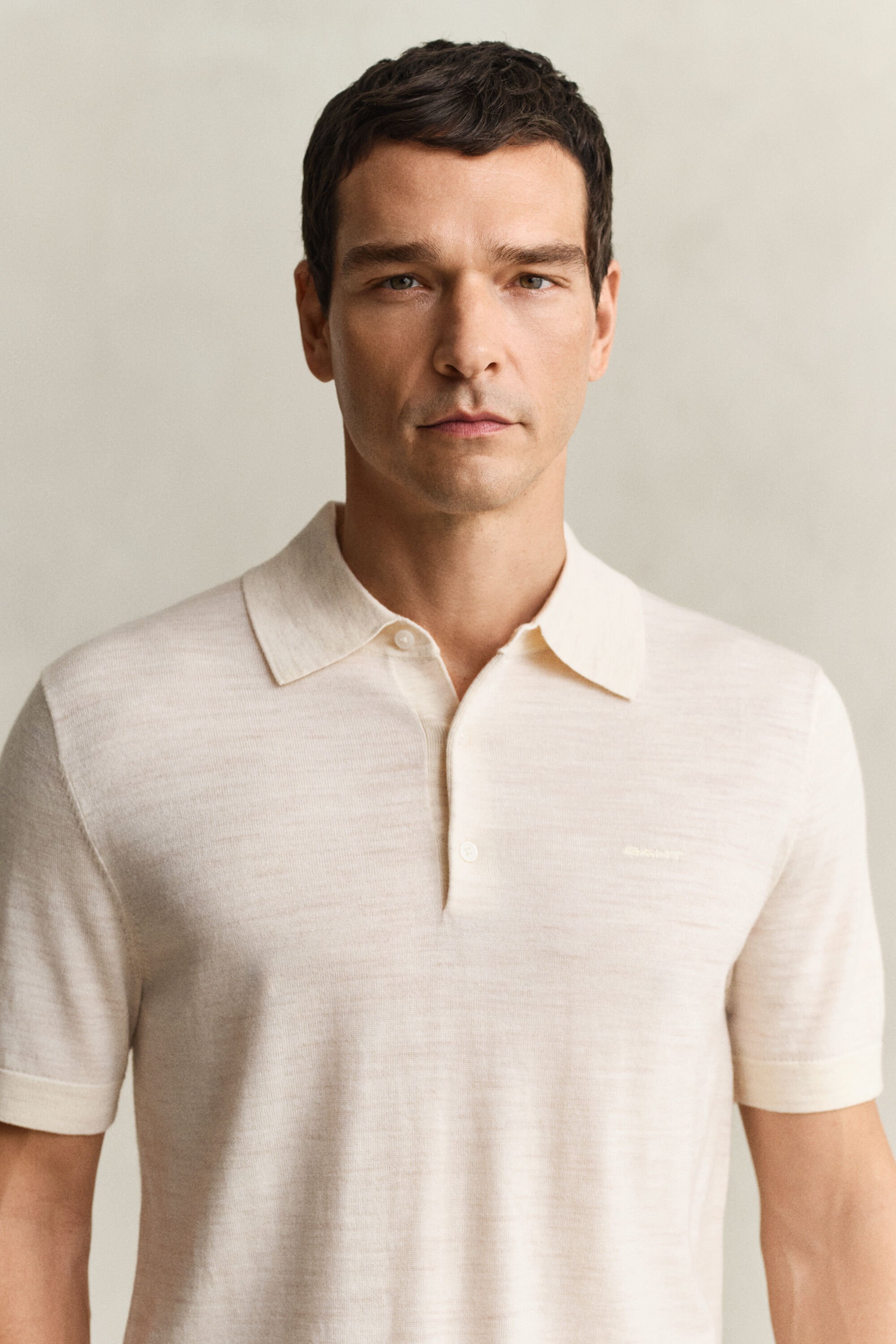 Kortärmad pikétröja i extra fin merinoull