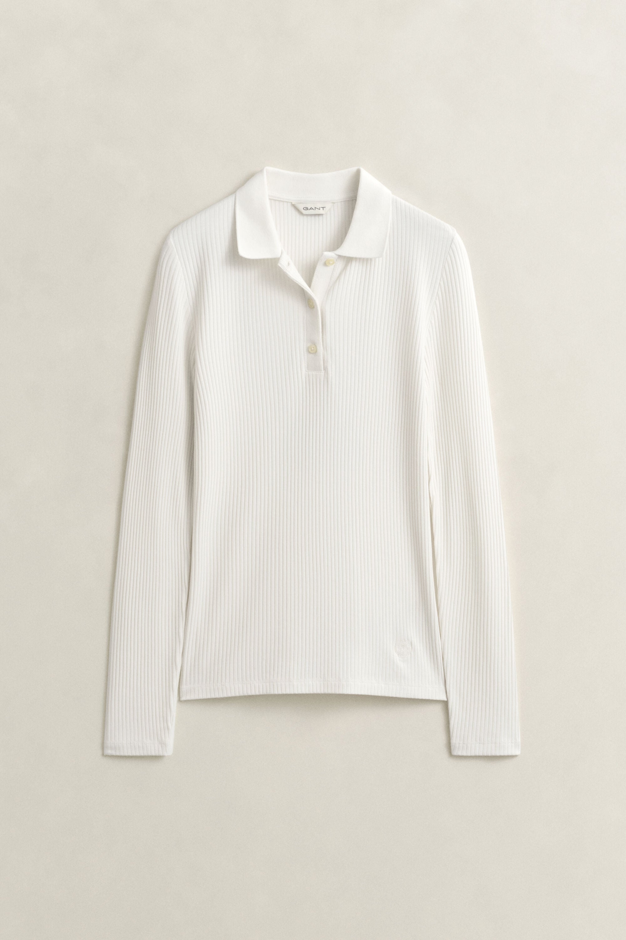 Slim fit ribbstickad pikétröja