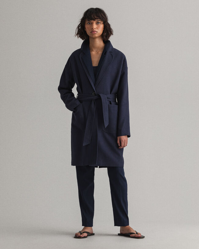 Fluid kappa i linneblandning med b&auml;lte