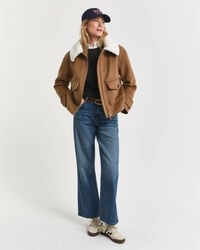 Kabelstickad tröja i bomullsstretch med rund hals