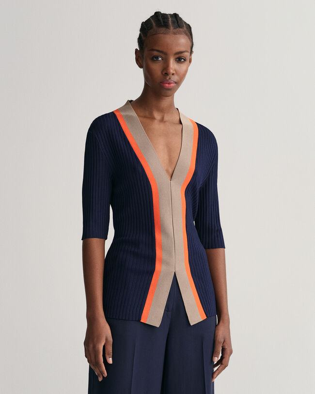 Ribbstickad V-ringad topp