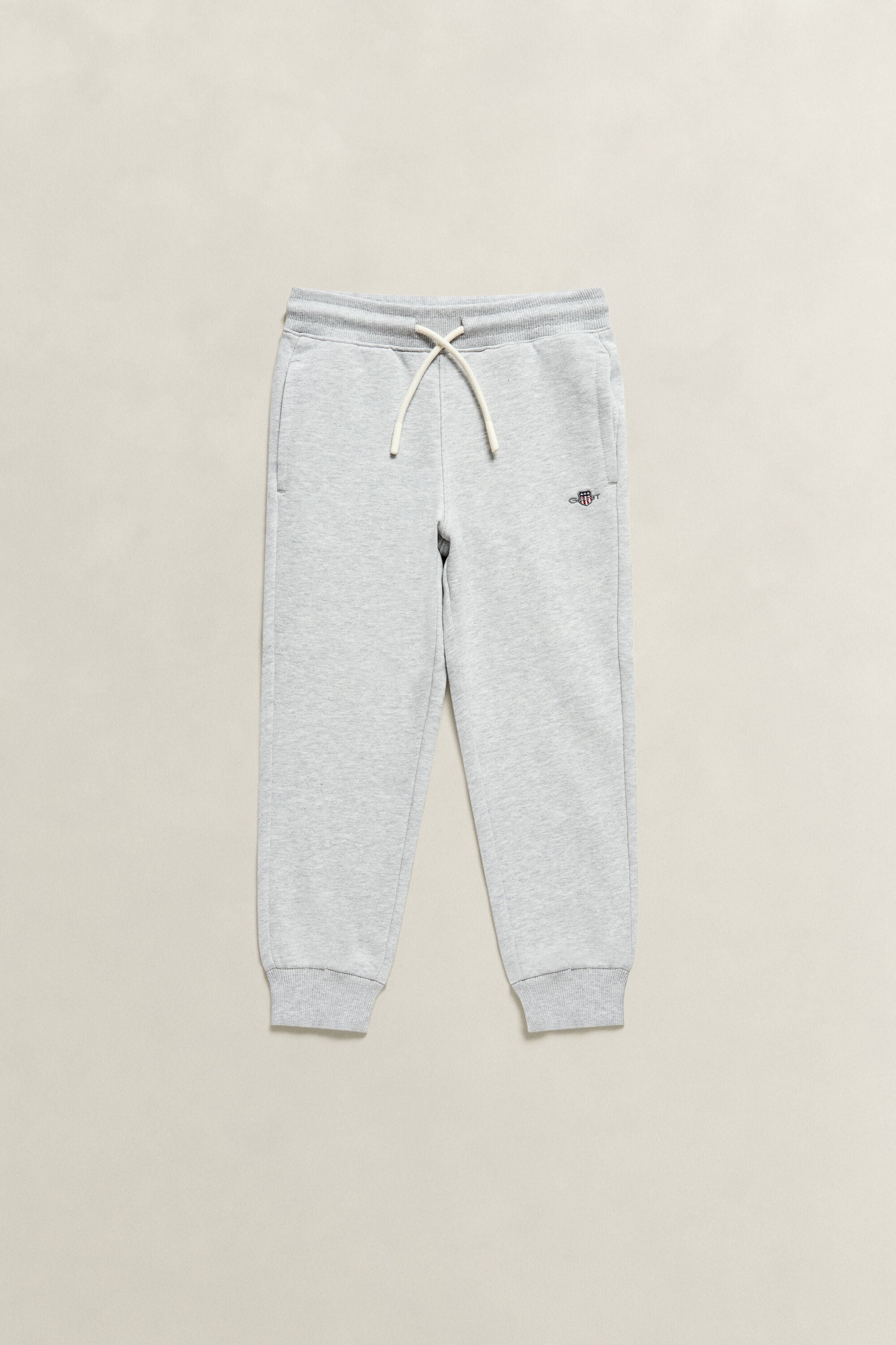 Boys sweatpants med sköldemblem