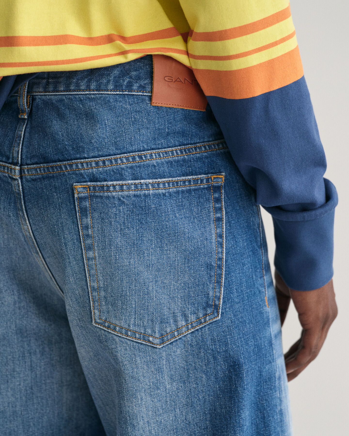 Loose fit jeans i vintagetv&auml;tt