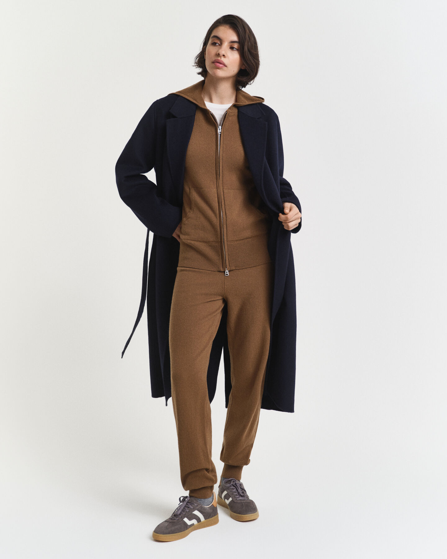 Stickade byxor i superfin lammull