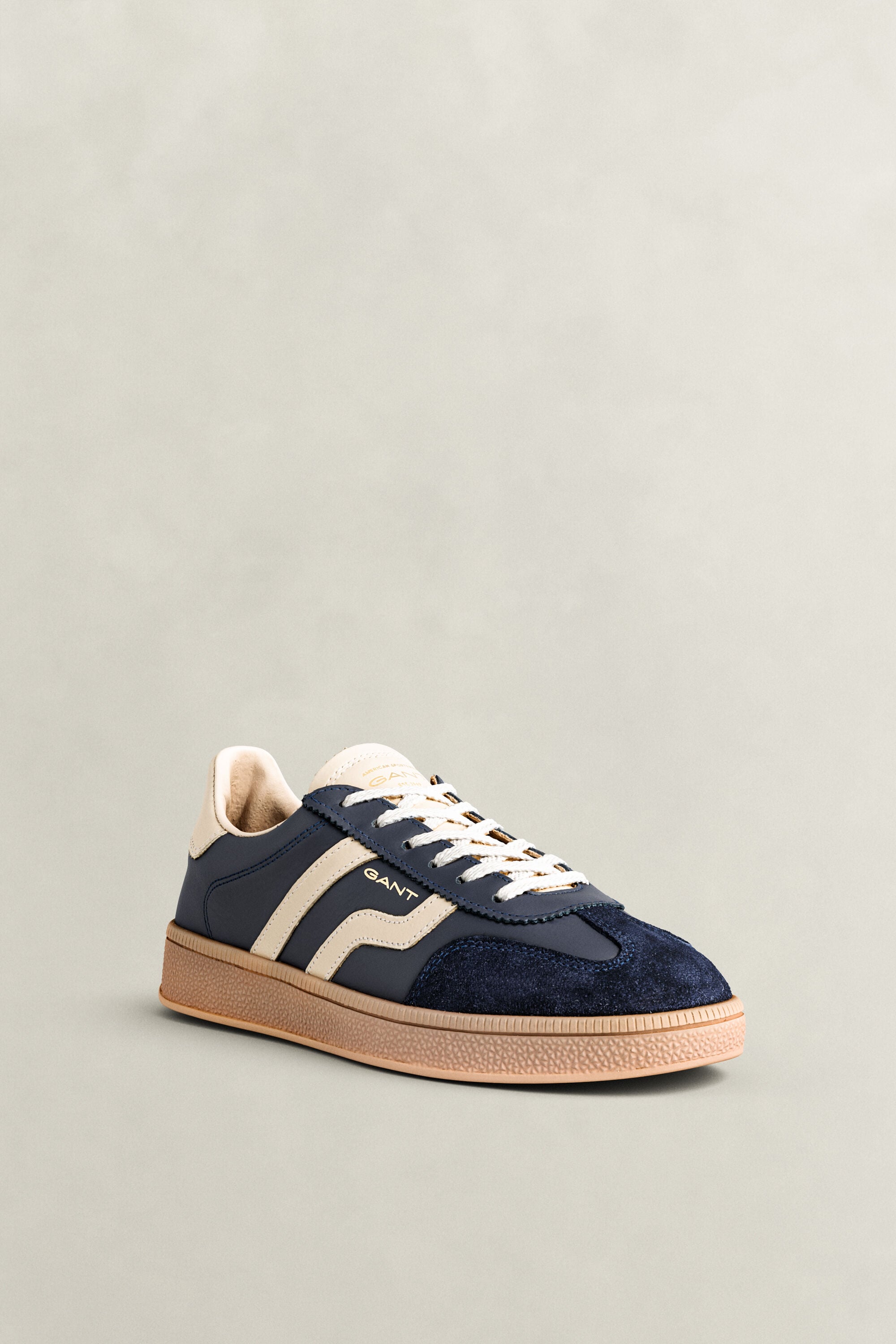 Cuzima sneakers i mocka och läder